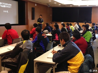 公認指導者研修2014[コンディショニングリフレッシュ研修0201］を開催