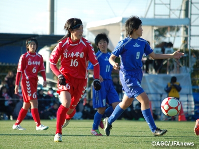 第22回全日本高等学校女子サッカー選手権大会 歴史と伝統のある4チームが準決勝で激突