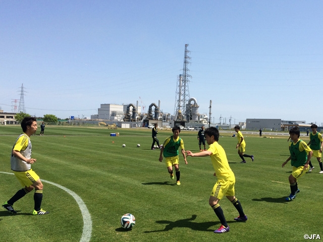 Japan Under-19 Provisional Team enters Day 2 of training camp in Soma, Fukushima Prefecture