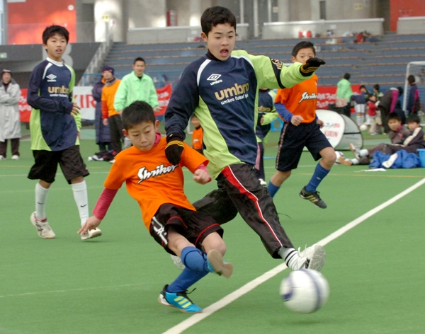 JFAファミリーフットサルフェスティバル2011 with KIRIN スペシャルステージ in 山口　2月21日に山口きらら博記念公園多目的ドームで開催