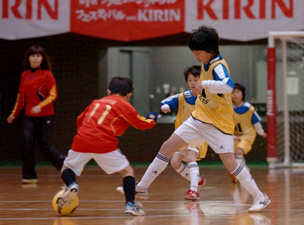 JFAファミリーフットサルフェスティバル2011 with KIRIN スペシャルステージ in 岐阜　1月15日に岐阜メモリアルセンター・で愛ドームで開催