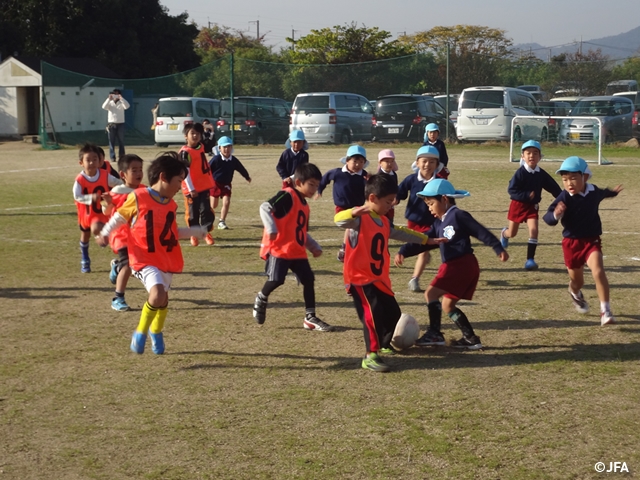 JFAキッズフェスティバル　岡山県岡山市の撫川グラウンドに、約570人が参加！