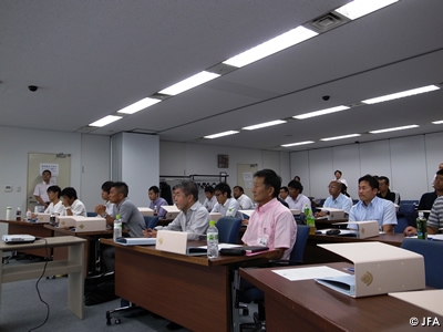 JFAスポーツマネジャーズカレッジ・2013年度本講座