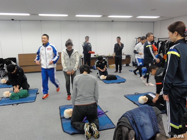 JFAハウスでBLS講習会を実施