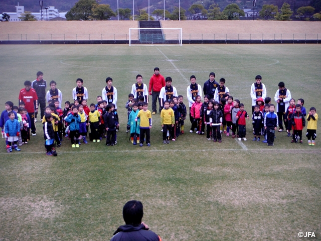 JFAキッズサッカーフェスティバル　香川県高松市の香川県営サッカー・ラグビー場に、約480人が参加！