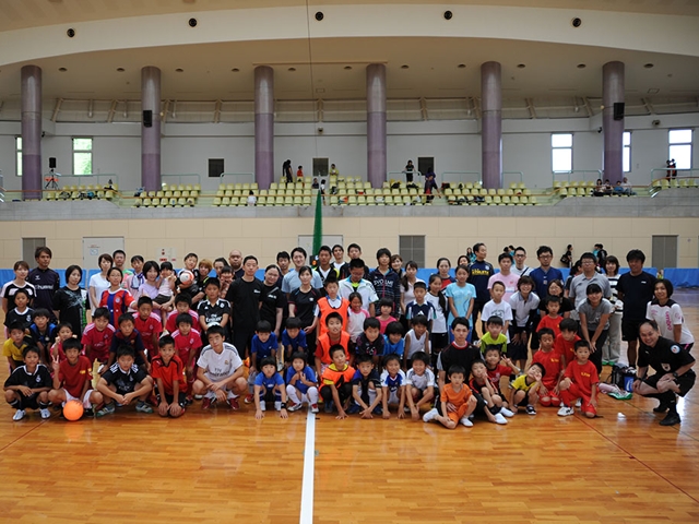 JFAファミリーフットサルフェスティバル 福岡県嘉麻市の嘉穂総合体育館に、195人が参加！