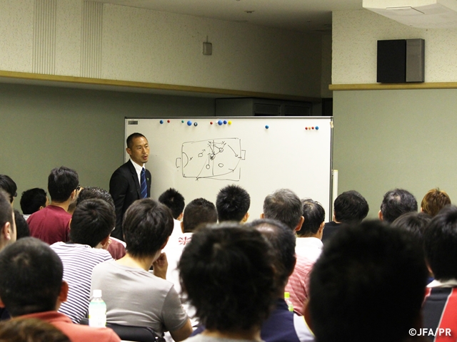 JFA公認指導者リフレッシュ研修会を開催［SuperSports XEBIO Ｆリーグ2015/2016 第17節 湘南vs浦安 ゲーム分析］