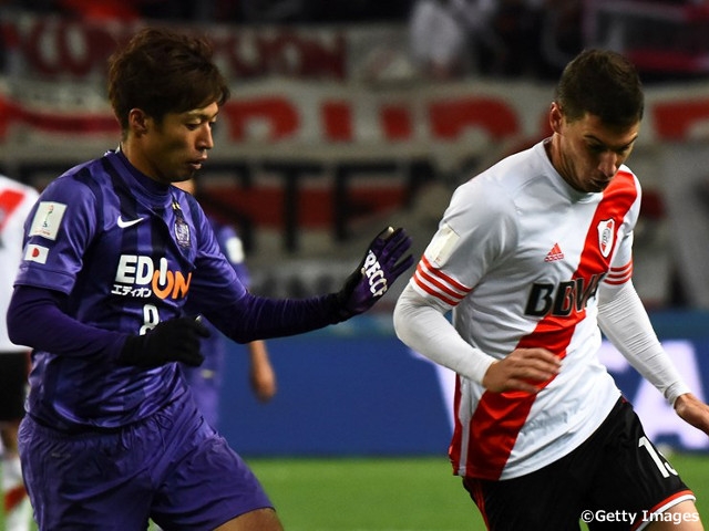 広島が誇る指揮官とピッチ上の指揮官～サンフレッチェ広島MF森﨑和幸～（FIFA.com）