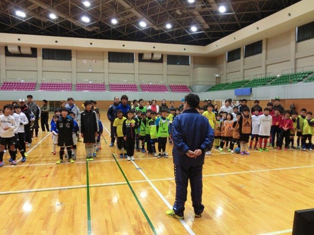 JFAファミリーフットサルフェスティバル 山梨県甲府市の小瀬アリーナに、220人が参加!