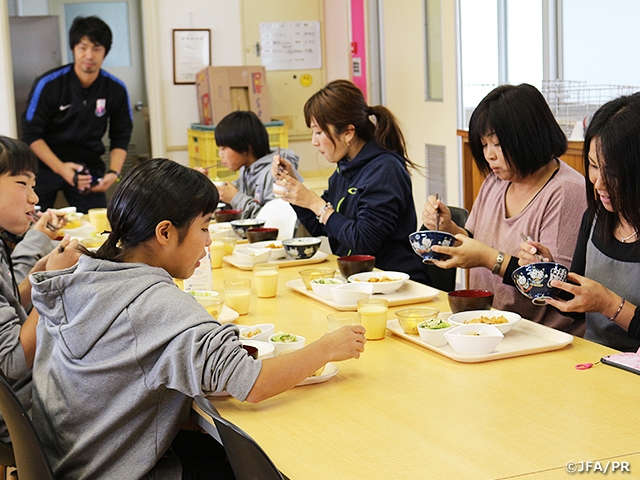 JFAアカデミー今治 親子プログラムを実施