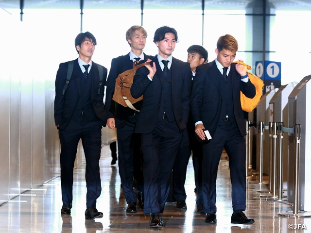 SAMURAI BLUE travels to Myanmar wearing team suits