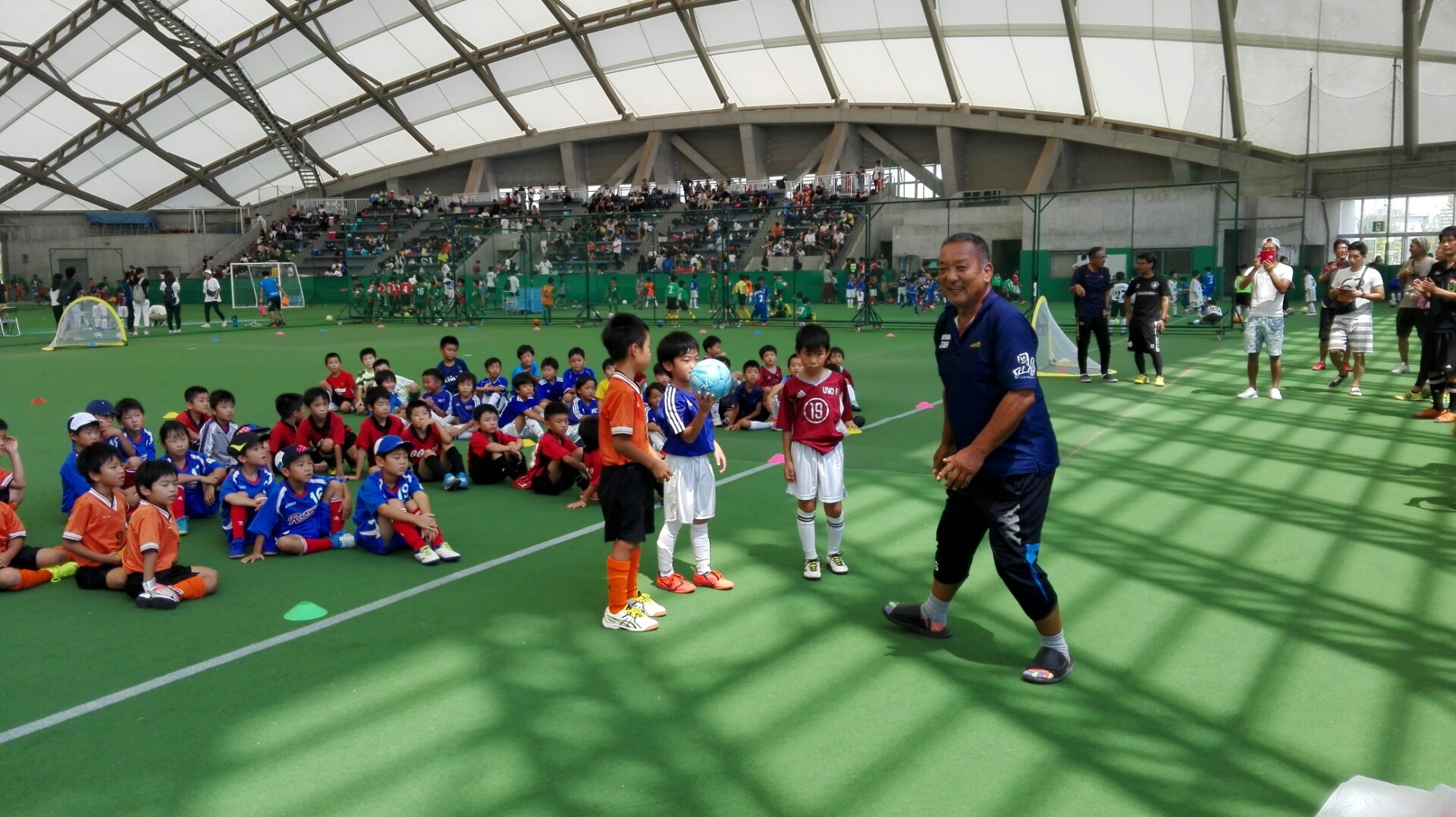 JFAキッズ(U-6/8)サッカーフェスティバル in 岡山ドーム