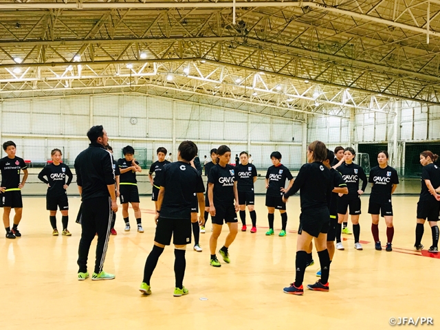 女子フットサルタレントキャラバン arco-iris KOBEで開催