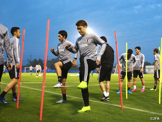 SAMURAI BLUE conducts first training session with full squad - FIFA World Cup Qatar Asian Qualification Round 2