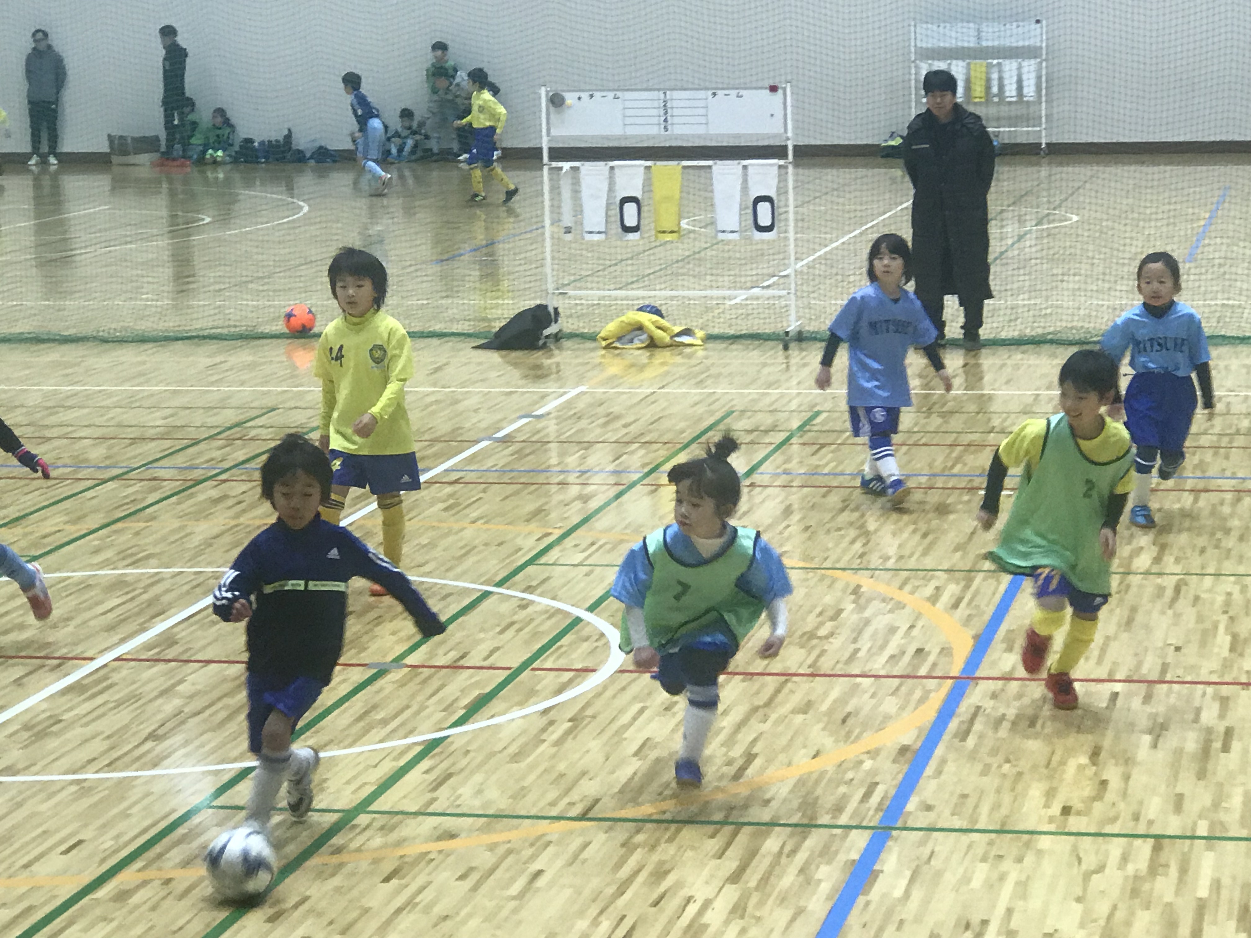 見附小学校サッカークラブが「見附フットサルフェスティバル」を開催！