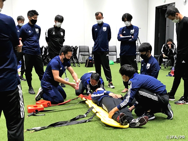 S級コーチ養成講習会受講者を対象としたJFA+PUSHコース（簡易救命講習会）を開催