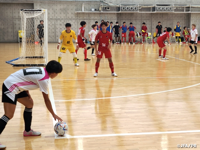 フットサル日本女子代表候補　最終日はバルドラール浦安テルセーロとトレーニングマッチ