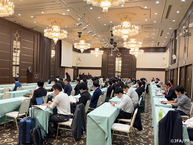 第73回サッカードクターセミナーをハイブリッド形式で開催