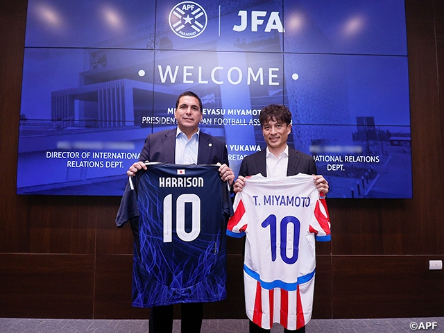 パラグアイサッカー協会とのパートナーシップ協定を再締結