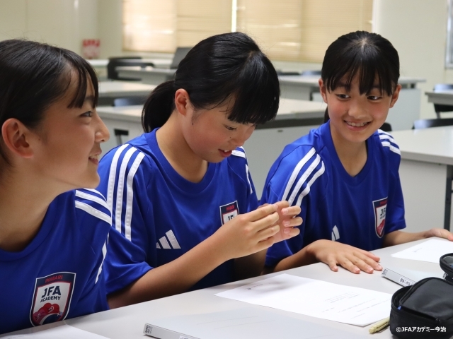 法教育プログラムを実施～JFAアカデミー今治ダイアリー～