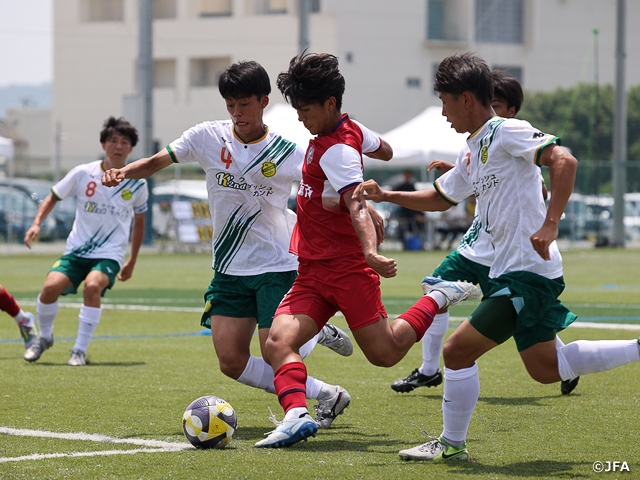 岡山が静岡学園を下す　高円宮杯 JFA U-18サッカープレミアリーグ 2025 第10節
