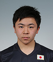 粟野　健翔