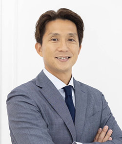 福西 崇史