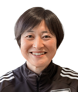 宇津江　智保